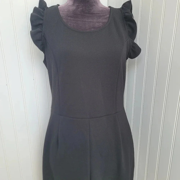 CAUTION TO THE WIND JUMPSUIT Women Black Ruffle Sleeve Textured Black Zip Wode L - Picture 2 of 13